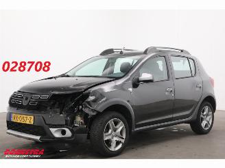 Coche accidentado Dacia Sandero 0.9 TCe SL Stepway Navi Airco Cruise PDC AHK 2018/2