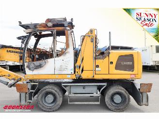 Liebherr  LH22M Overslagkraan BY 2015 picture 10