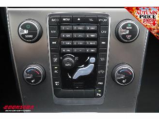 Volvo V-60 2.4 D6 AWD Plug-In Hybrid Summum Pano Navi Memory AHK SHZ Camera PDC Leder picture 17