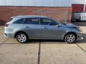 Kia Cee d Ceed Sportswagon (CDF), Combi, 2018 1.0i T-GDi 12V picture 2