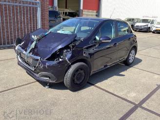 demontáž osobní automobily Peugeot 208 208 I (CA/CC/CK/CL), Hatchback, 2012 / 2019 1.2 Vti 12V PureTech 82 2016/6