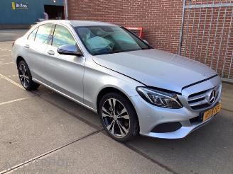 Vrakbiler auto Mercedes C-klasse C (W205), Sedan, 2013 / 2021 C-250 2.0 CGI 16V 2016/3