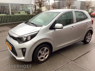 Vrakbiler auto Kia Picanto Picanto (JA), Hatchback, 2017 1.0 DPi 12V 2024/4