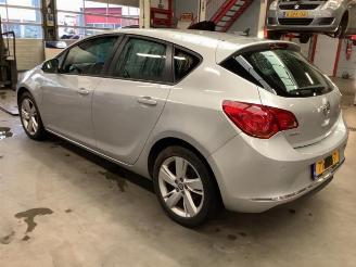 Opel Astra Astra J (PC6/PD6/PE6/PF6), Hatchback 5-drs, 2009 / 2015 1.4 Turbo 16V picture 5