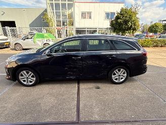 Kia Cee d  picture 4