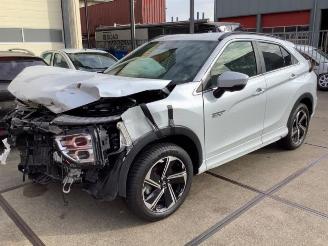 Vrakbiler auto Mitsubishi Eclipse Cross Eclipse Cross (GK/GL), SUV, 2017 2.4 16V PHEV 4x4 2023/6