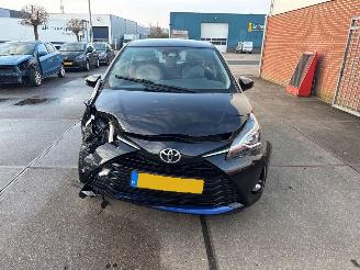 Schadeauto Toyota Yaris  2017/12