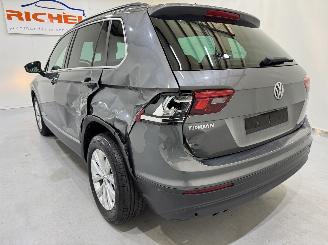 Volkswagen Tiguan 1.4 TSI Comf.Business Pano picture 12