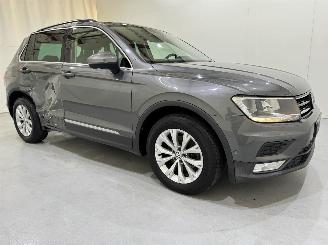 Volkswagen Tiguan 1.4 TSI Comf.Business Pano picture 28