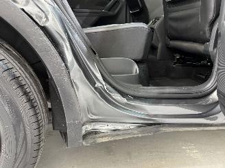 Volkswagen Tiguan 1.4 TSI Comf.Business Pano picture 38