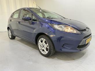 skadebil auto Ford Fiesta 5-Drs 1.25 Limited Airco 2010/10