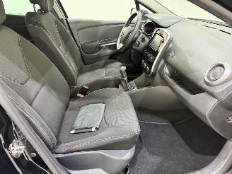 Renault Clio Estate 1.5 dCi Night&Day Navi picture 16