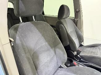 Mitsubishi Grandis 2.4-16V Intense 7-pers. picture 15