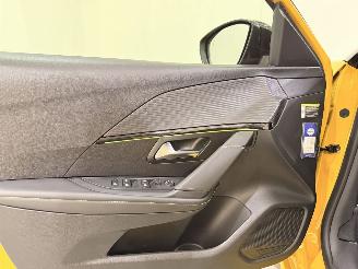 Peugeot 208 1.2 PureTech 130 GT-Line Aut. picture 39