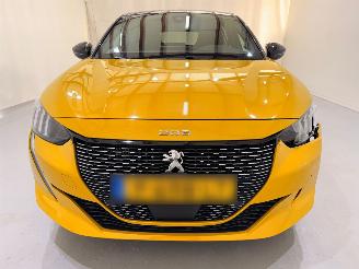Peugeot 208 1.2 PureTech 130 GT-Line Aut. picture 2