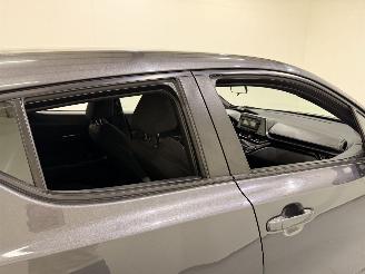 Toyota C-HR 1.2 Turbo C-ity picture 12