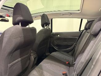 Peugeot 308 HB 1.2 Blue Lease Exe. Pano picture 13