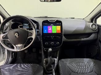 Renault Clio Estate 0.9 TCe Night&Day 66kw Bjr.2014 picture 31