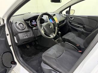Renault Clio Estate 0.9 TCe Night&Day 66kw Bjr.2014 picture 30