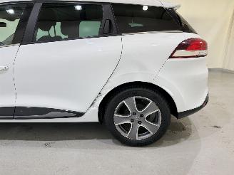 Renault Clio Estate 0.9 TCe Night&Day 66kw Bjr.2014 picture 29
