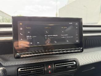 Citroën C3 Aircross 1.2 Hybrid 145 MAX picture 33
