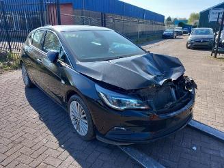 Vrakbiler auto Opel Astra Astra K, Hatchback 5-drs, 2015 / 2022 1.6 SIDI Eco Turbo 16V 2018/10