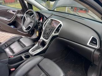 Opel Astra Astra J Sports Tourer (PD8/PE8/PF8), Combi, 2010 / 2015 1.6 16V picture 11