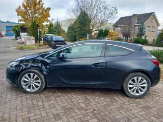 Opel Astra Astra J GTC (PD2/PF2), Hatchback 3-drs, 2011 / 2018 1.4 Turbo 16V ecoFLEX 120 picture 4