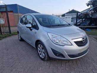 Vrakbiler auto Opel Meriva Meriva (B), MPV, 2010 / 2017 1.7 CDTI 16V 2012/5