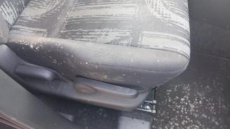 Opel Agila Agila (B), MPV, 2008 / 2014 1.0 12V picture 17