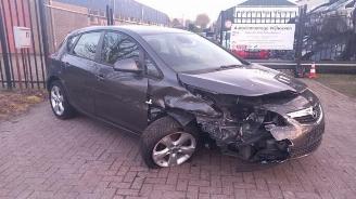 skadebil bedrijf Opel Astra Astra J (PC6/PD6/PE6/PF6), Hatchback 5-drs, 2009 / 2015 1.4 Turbo 16V 2011/11