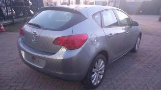 Opel Astra Astra J (PC6/PD6/PE6/PF6), Hatchback 5-drs, 2009 / 2015 1.4 16V ecoFLEX picture 7