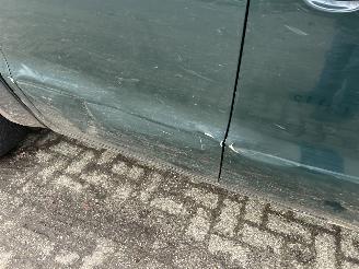 Volkswagen Amarok 3.0 TDI  Automaat V6 Plus Cab  4 Motion   ( Motorschade ) picture 4