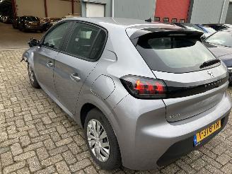 Peugeot 208 1.2 PureTech Active picture 7