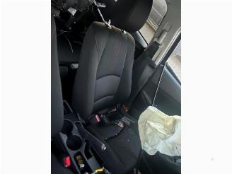 Mazda 2 2 (DJ/DL), Hatchback, 2014 1.5 e-SkyActiv G 115 picture 8