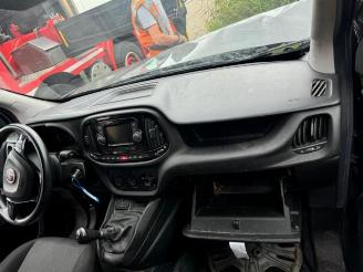 Suzuki Vitara Vitara (LY/MY), SUV, 2015 1.4 Booster Jet Turbo 16V SHVS picture 10