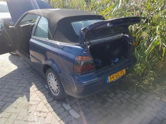Volkswagen Golf Golf III Cabrio Restyling (1E7), Cabrio, 1998 / 2002 2.0 picture 3