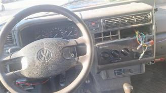 Volkswagen Transporter Transporter T4, Van, 1990 / 2003 2.4 D Syncro picture 10