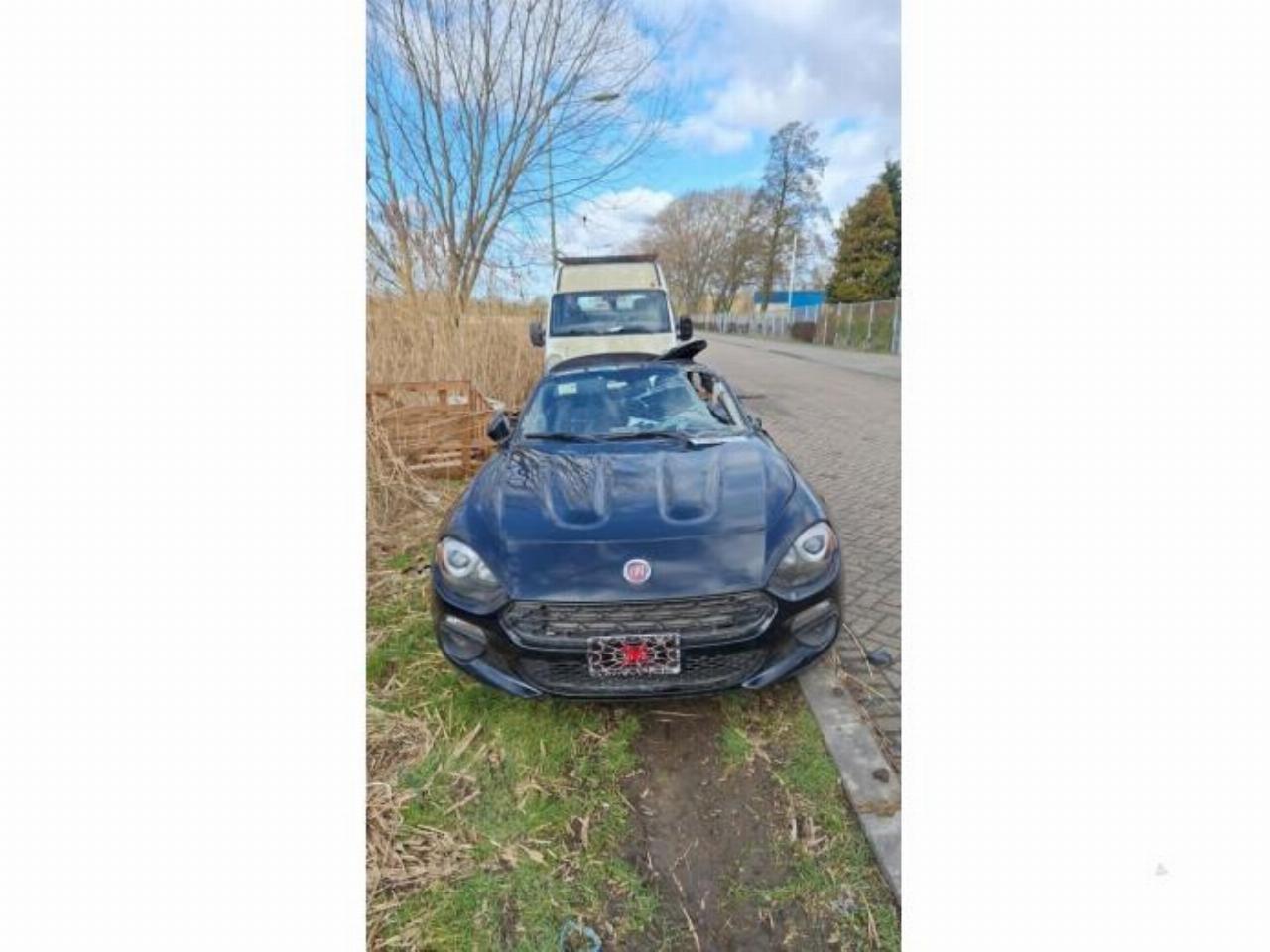 Fiat 124 124 Spider, Cabrio, 2016 1.4 MultiAir Turbo 16V