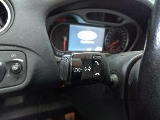 Ford S-Max  picture 4
