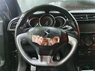 Citroën DS3  picture 8