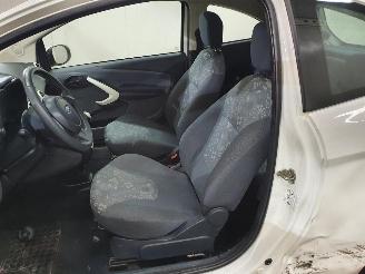 Ford Ka 1.2 Limited picture 25