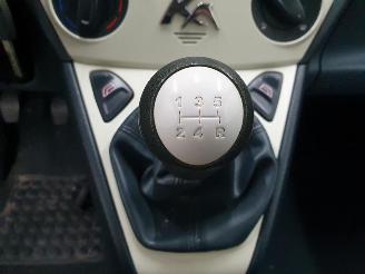 Ford Ka 1.2 Limited picture 17