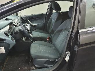 Ford Fiesta 1.25 Titanium picture 27