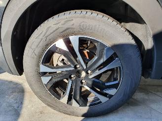 Peugeot 2008 P24E GT 1.2P Aut. picture 10