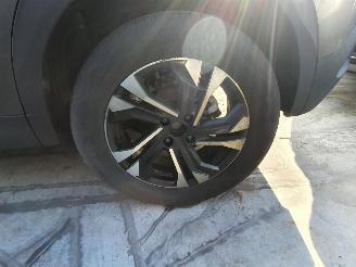 Peugeot 2008 P24E 1.2P Aut. picture 11