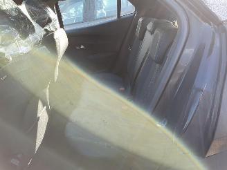 Peugeot 2008 P24E 1.2P Aut. picture 19