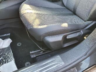 Peugeot 2008 P24E 1.2P Aut. picture 17