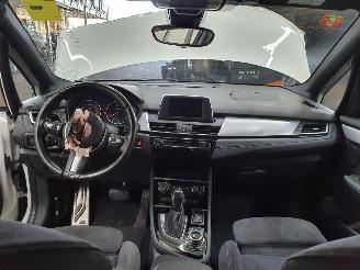 BMW 2-serie F45 Active Tourer 218i picture 7