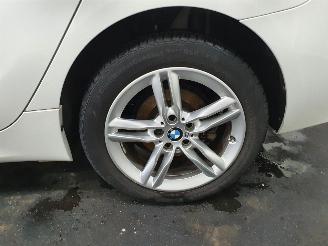 BMW 2-serie F45 Active Tourer 218i picture 13